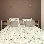Holiday home Maison Des Viennes *
