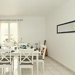 Maison Des Viennes Holiday home
